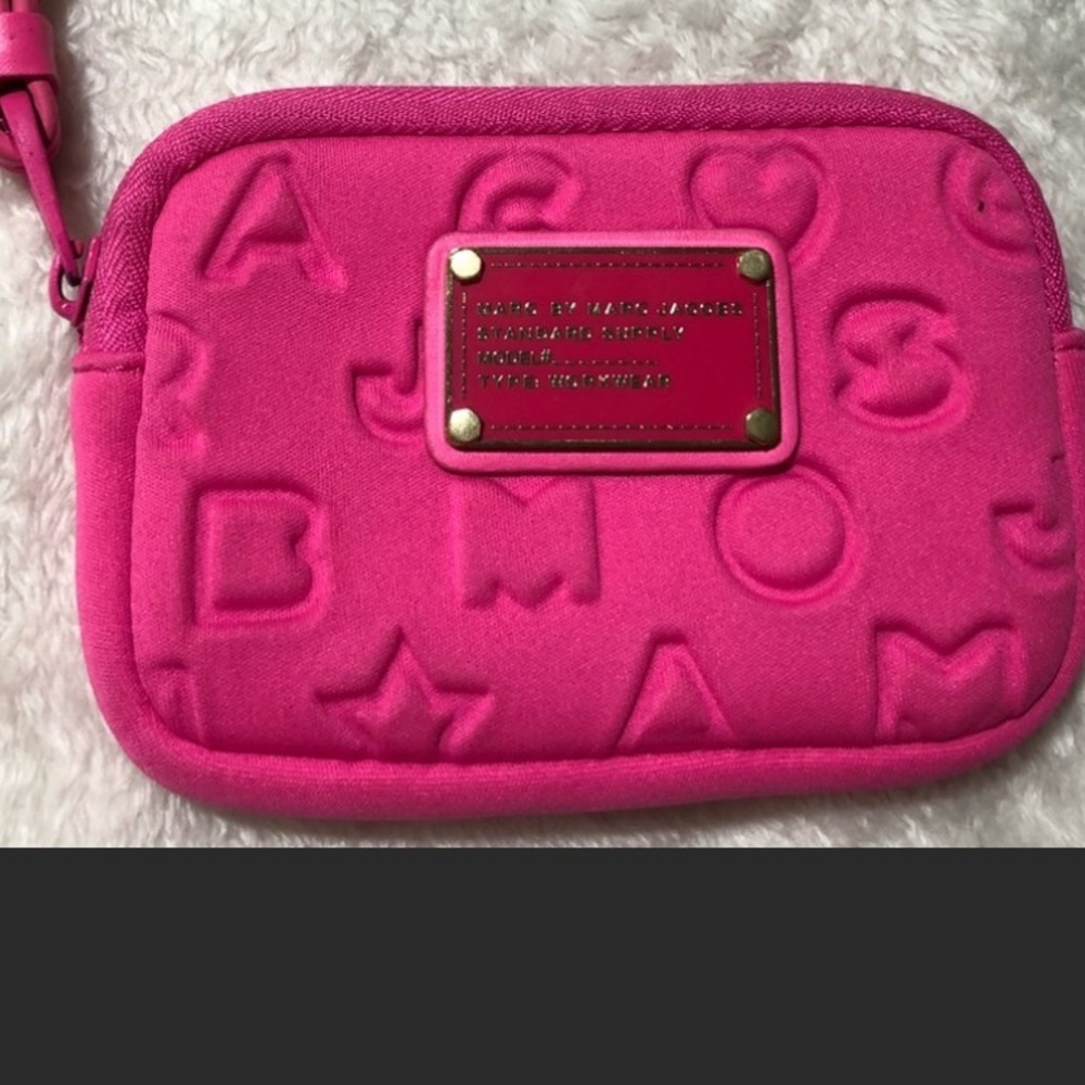 Marc Jacobs Wristlet!! Hot Pink